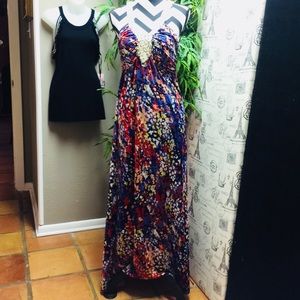 GORGEOUS MAXI DRESS TOP FRONT CROCHET & BEAD WORK